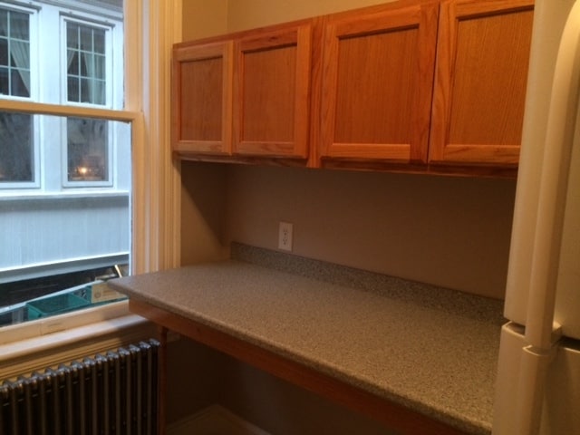 Building Photo - 346 College Ave