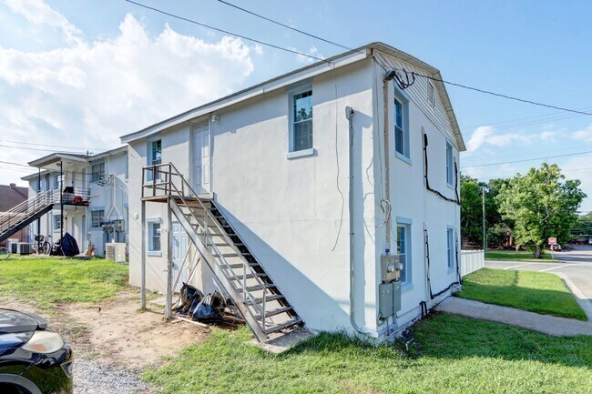 Building Photo - 803 Atlantic Ave