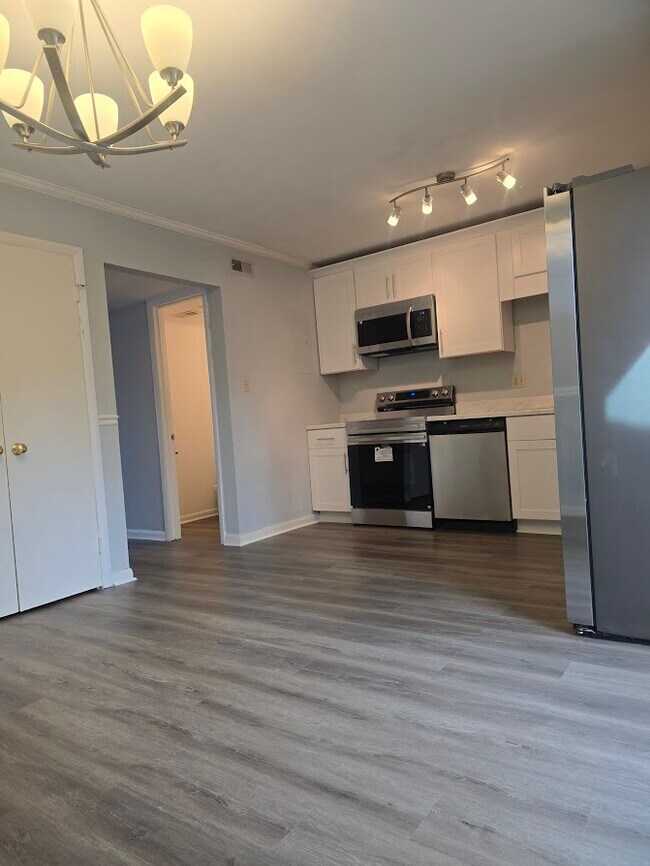 Building Photo - 5725 Bramblegate Rd