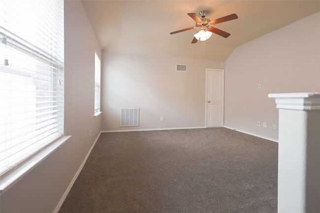 Building Photo - 9717 Mulligan Dr