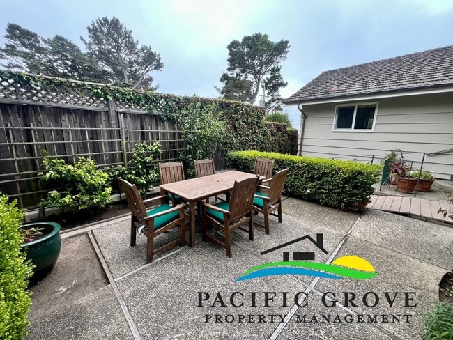 Building Photo - Charming and Accommodating Carmel-by-the-Sea Home coming soon!