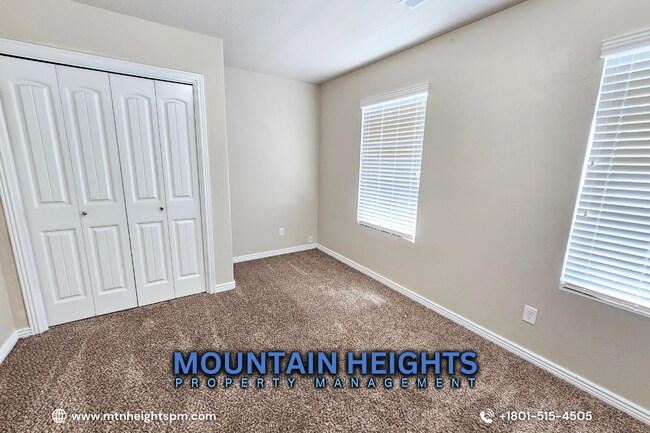Building Photo - 1554 Kinloch Way