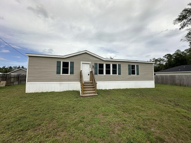 Building Photo - 4625 Canary Way