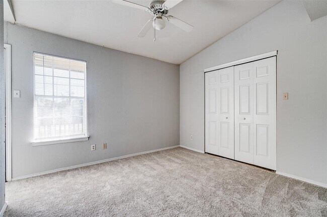 Building Photo - 1830 River Crossing Cir