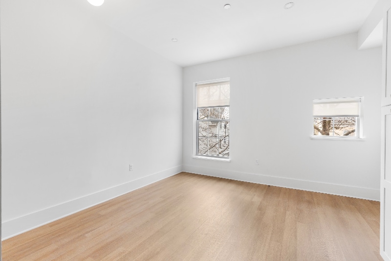 Building Photo - 31 Hope St