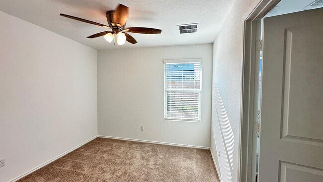 Building Photo - 170 Tofalla