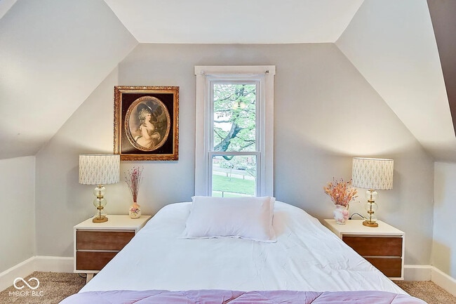 Building Photo - 1213 N Arsenal Ave