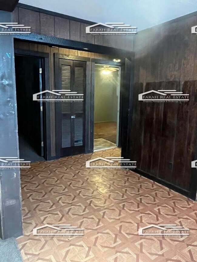 Building Photo - 2/1 Unit- Now Available, Fort Worrth TX!