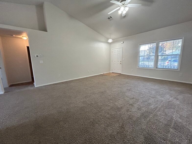 Building Photo - 12942 W Pinyon Ct
