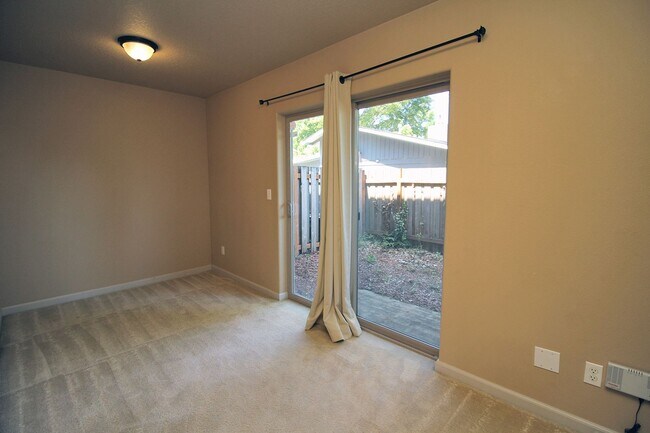 Building Photo - 2945 SW 187th Ave