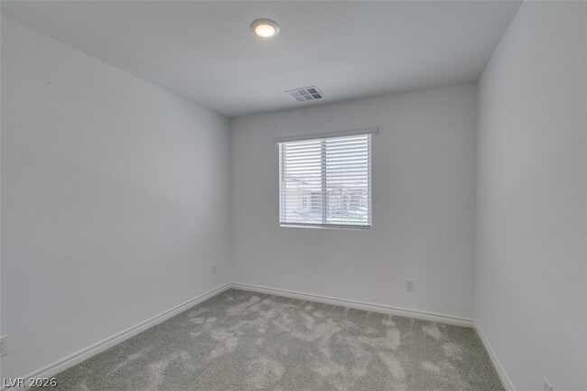 Building Photo - 6184 Rathbone St