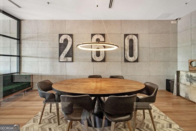 Building Photo - 260 18th St NW