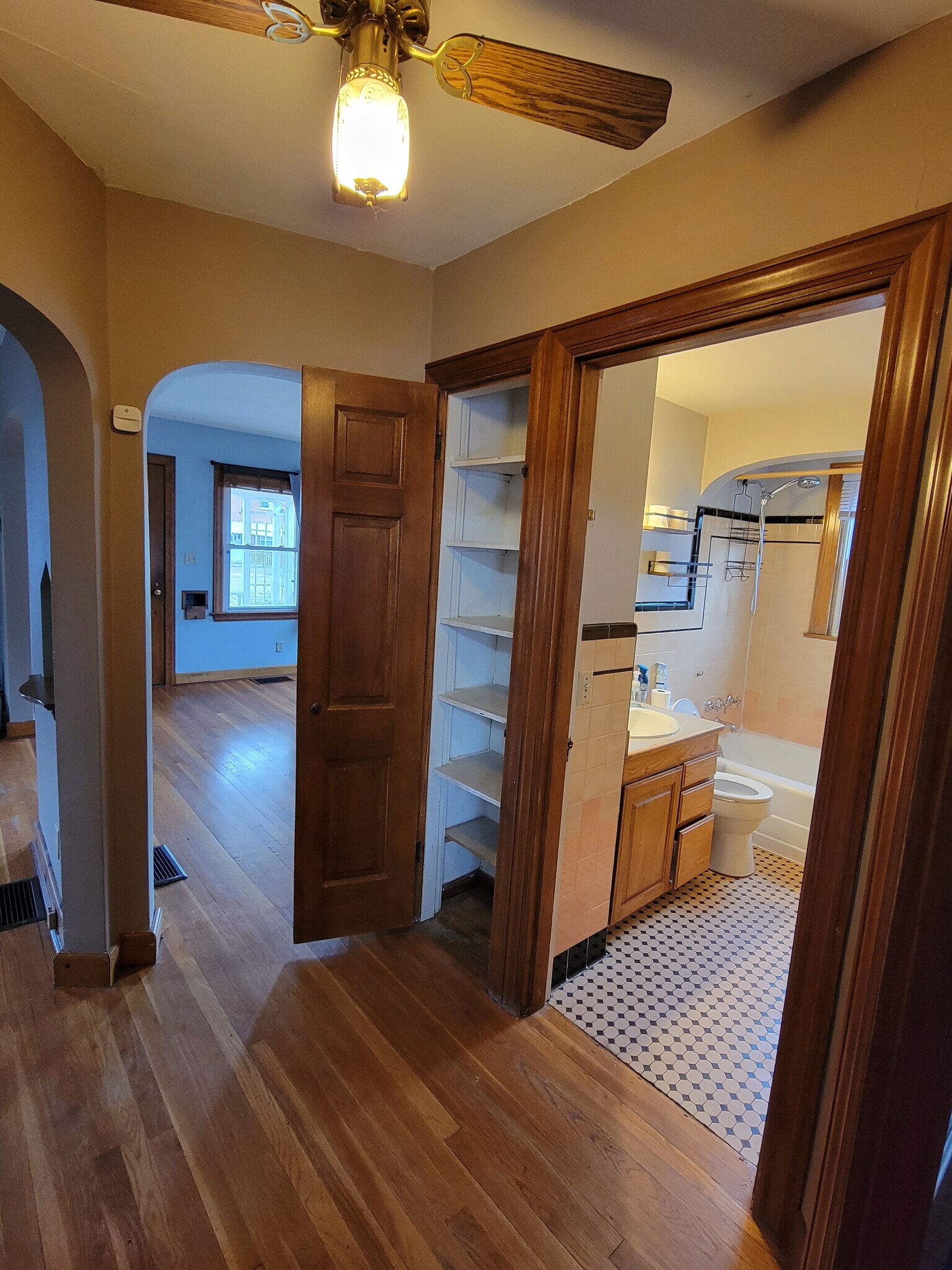 Building Photo - 4317 Duneden Ave