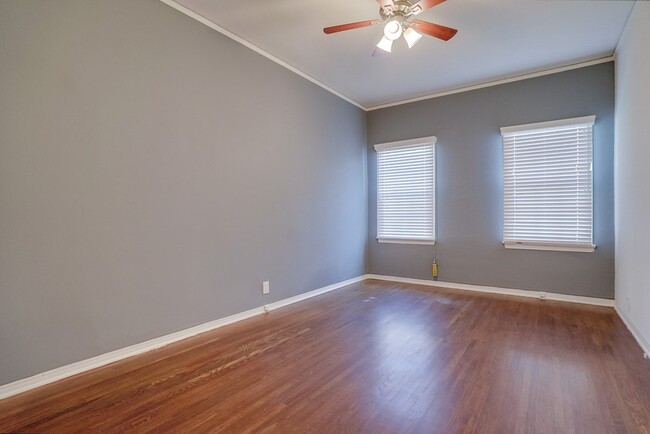 Building Photo - 4164 Leimert Blvd