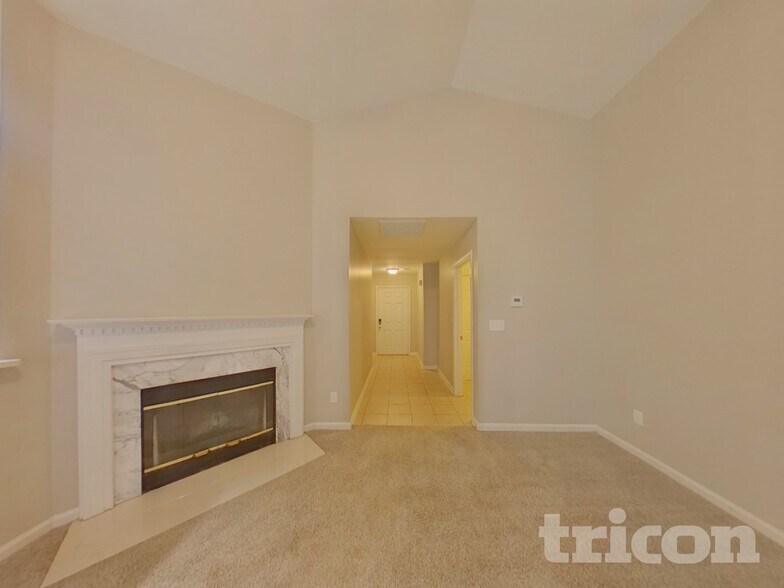 Building Photo - 2020 Chapel Creek Rd