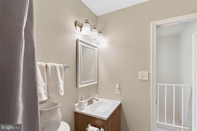 Building Photo - 9856 High Water Ct