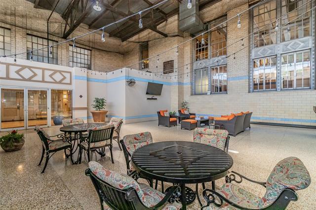 Building Photo - 201 W Lancaster Ave