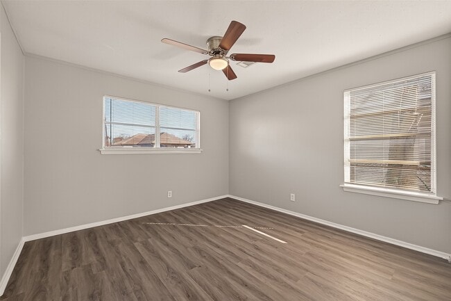 Building Photo - 3102 Hays St