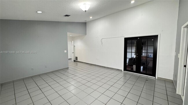 Building Photo - 16220 SW 173rd Ave