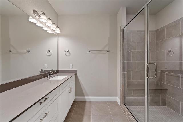 Building Photo - 4724 Ladrillo Ln