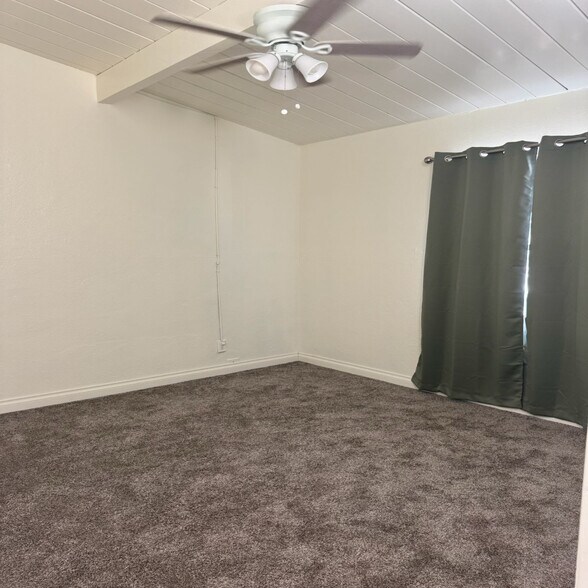 Building Photo - 590 Durham St