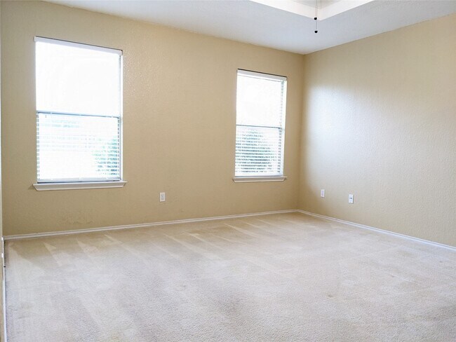 Building Photo - 17518 Wiseman Dr