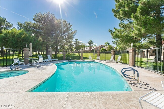 Building Photo - 7163 Mission Hills Dr