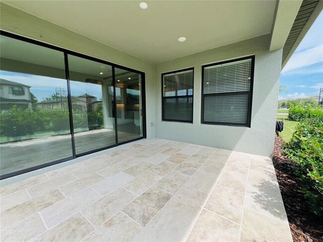 Building Photo - 4567 Tivoli Dr
