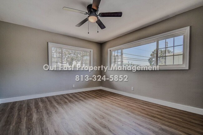 Building Photo - Home & Bonus Space Near Gulf Beaches — Ready for Move-In