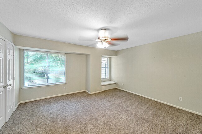 Building Photo - 1500 Sandy Springs Rd