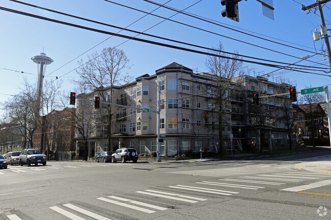 Primary Photo - Fifth & Roy Apartments