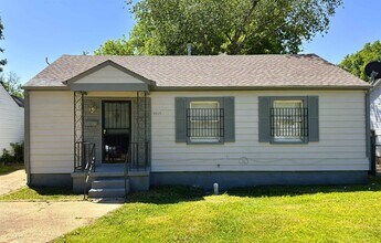 Building Photo - 4071 Grey Rd