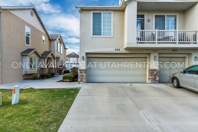 Building Photo - 928 Chelsea Ln
