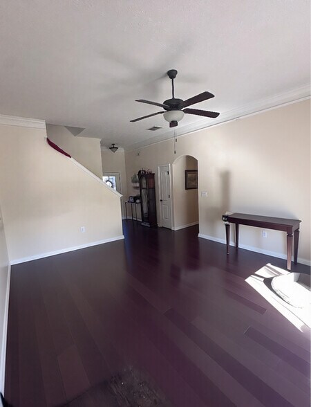 Building Photo - 9704 Pebble Ct