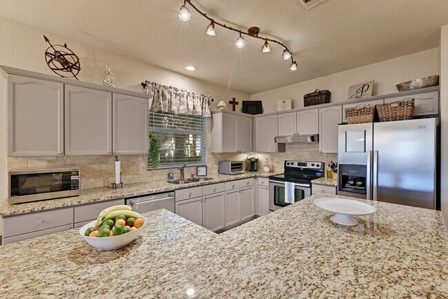 Building Photo - 2508 Sonoma Cv