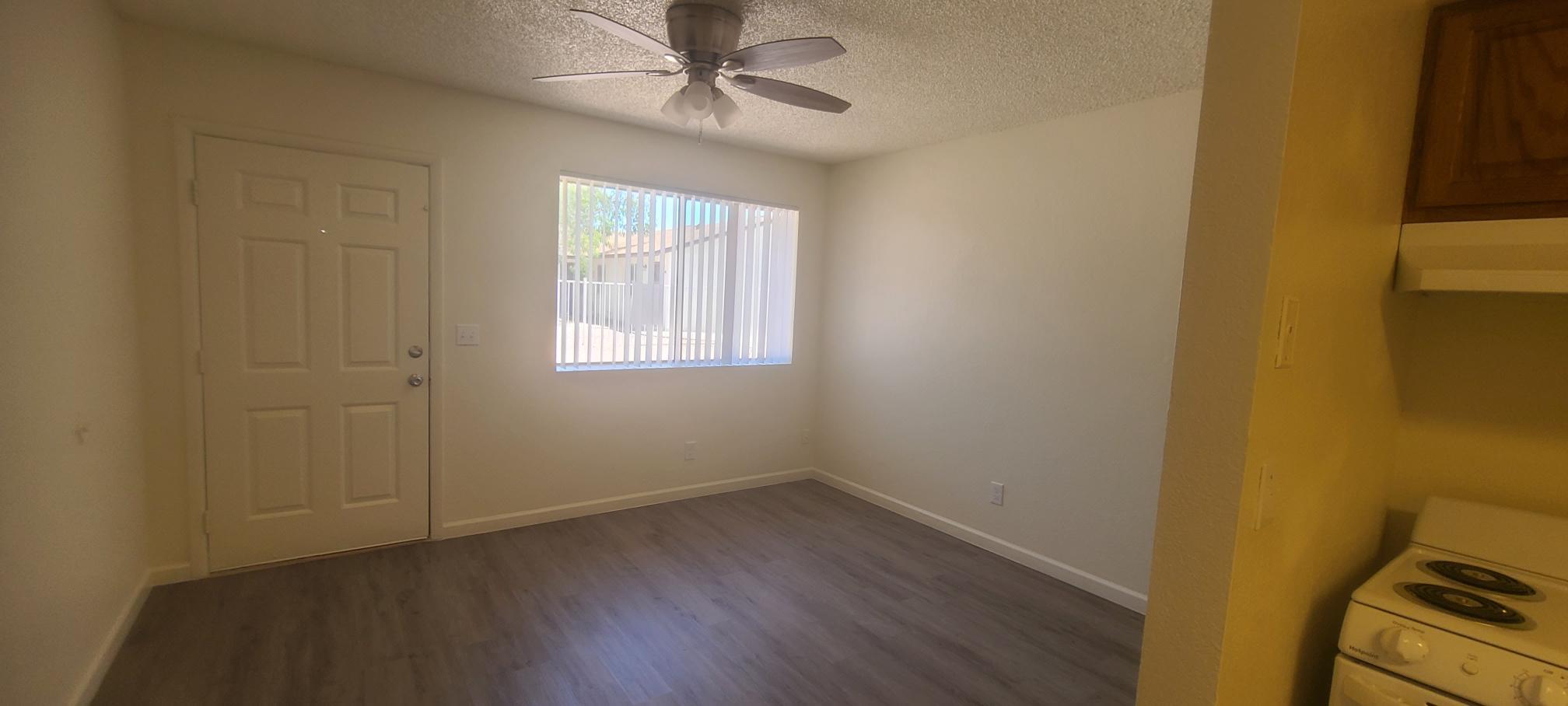 Building Photo - 4651 E Caballero St