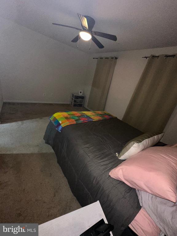 Building Photo - 23171 Ambrosia Ln