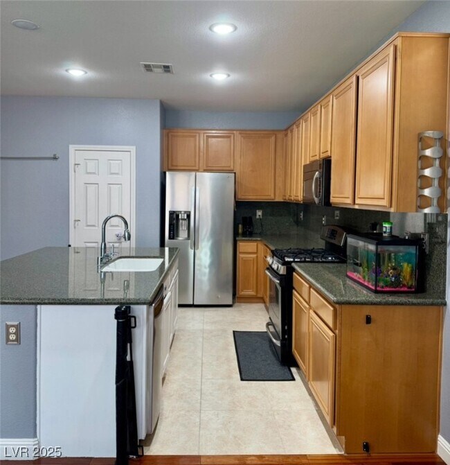 Building Photo - 9224 Longhorn Falls Ct