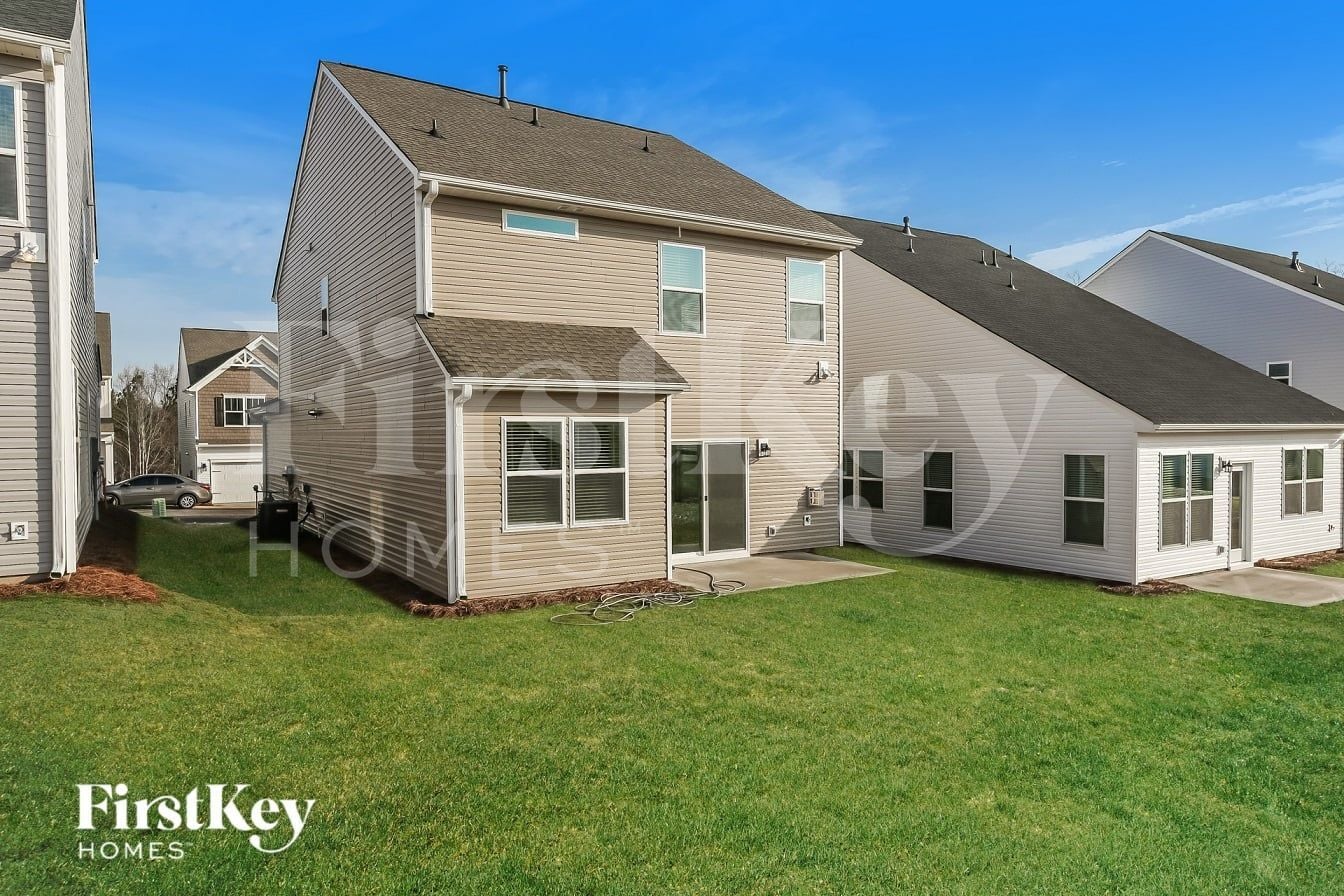 Building Photo - 705 Ridgemoor Trl