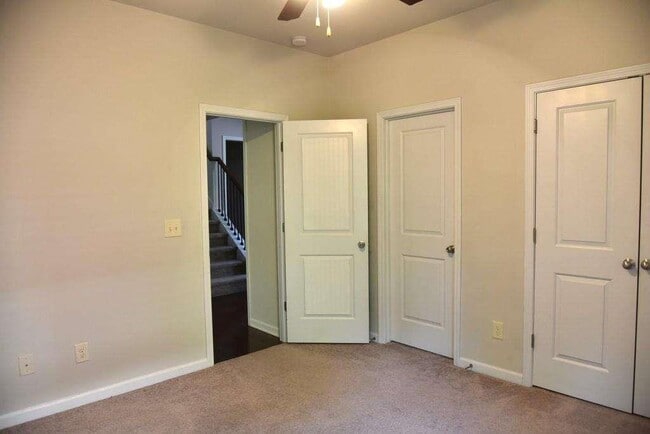 Building Photo - 5145 Brierstone Dr