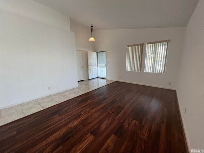 Building Photo - 1715 Polo Park Dr