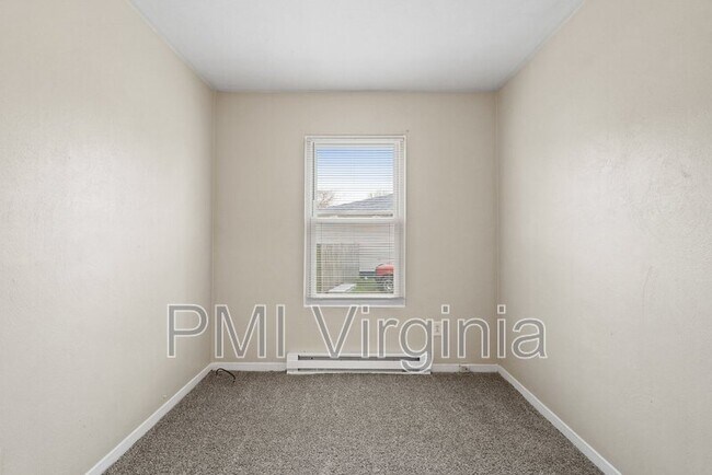 Building Photo - 4225 Schooner Trail
