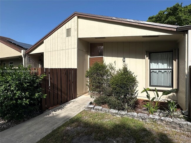 Building Photo - 11703 Timbers Way