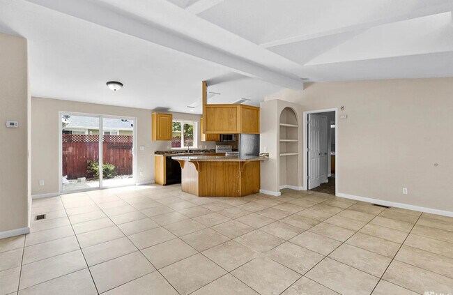 Building Photo - 101 Platinum Pointe Way