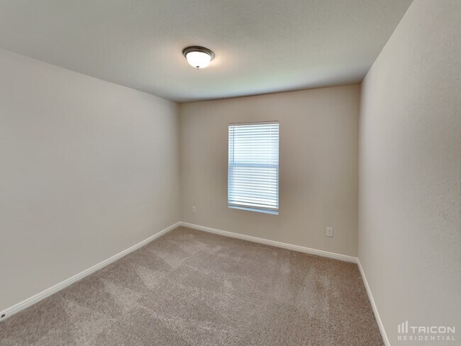 Building Photo - 15569 Taylorcrest Dr