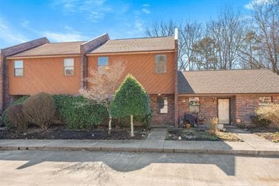 Building Photo - 2909 La Villas Dr