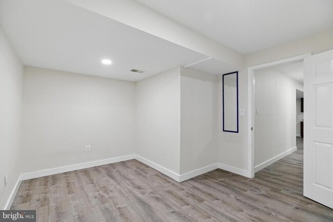 Building Photo - 25505 Balagat Pl