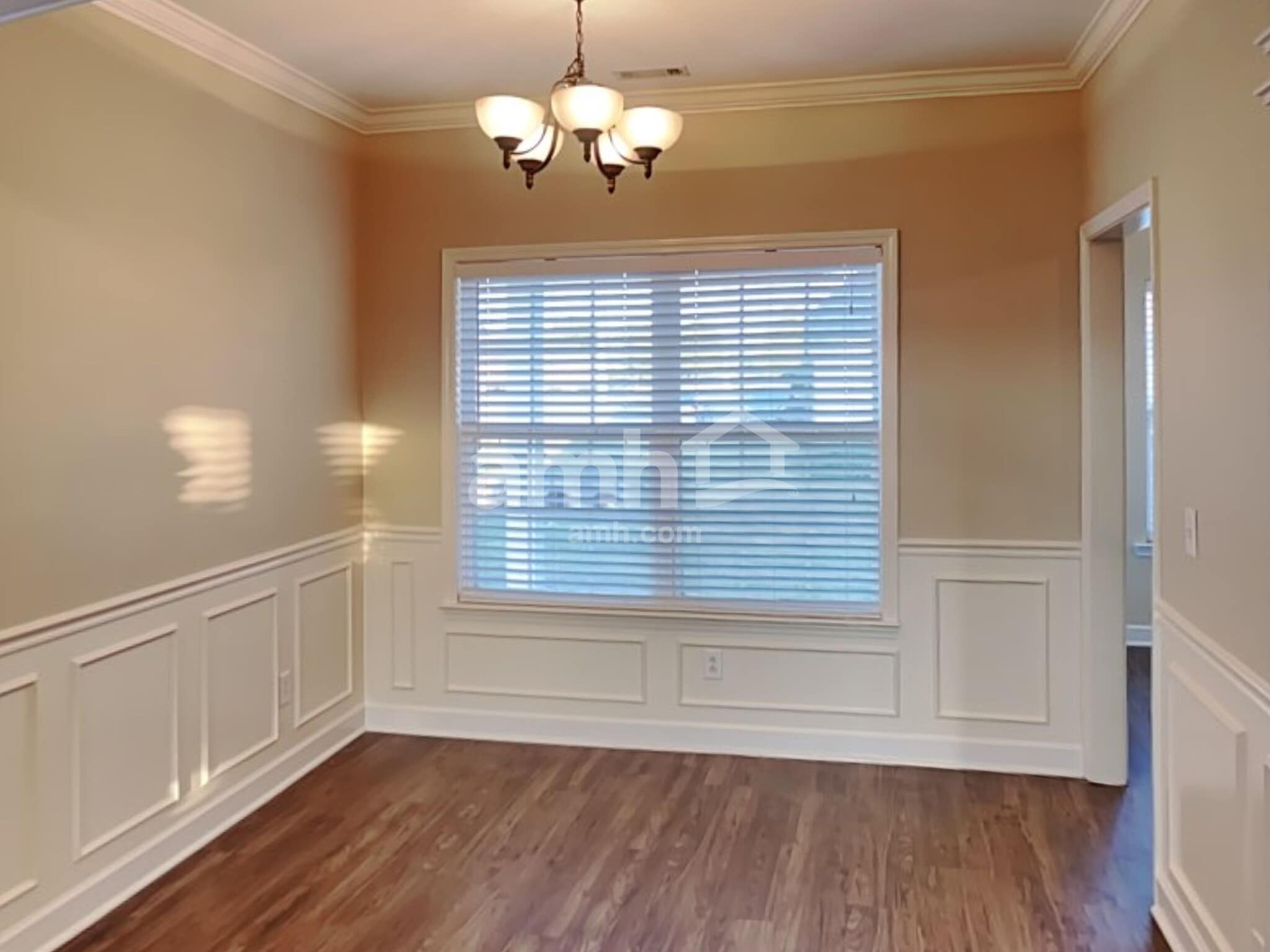 Building Photo - 3023 Holderwood Dr