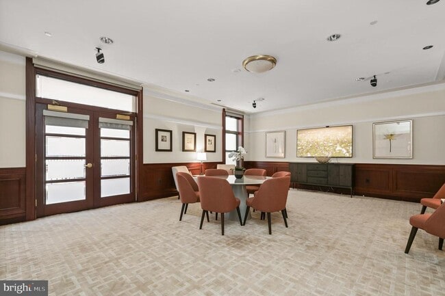 Building Photo - 2425 L St NW