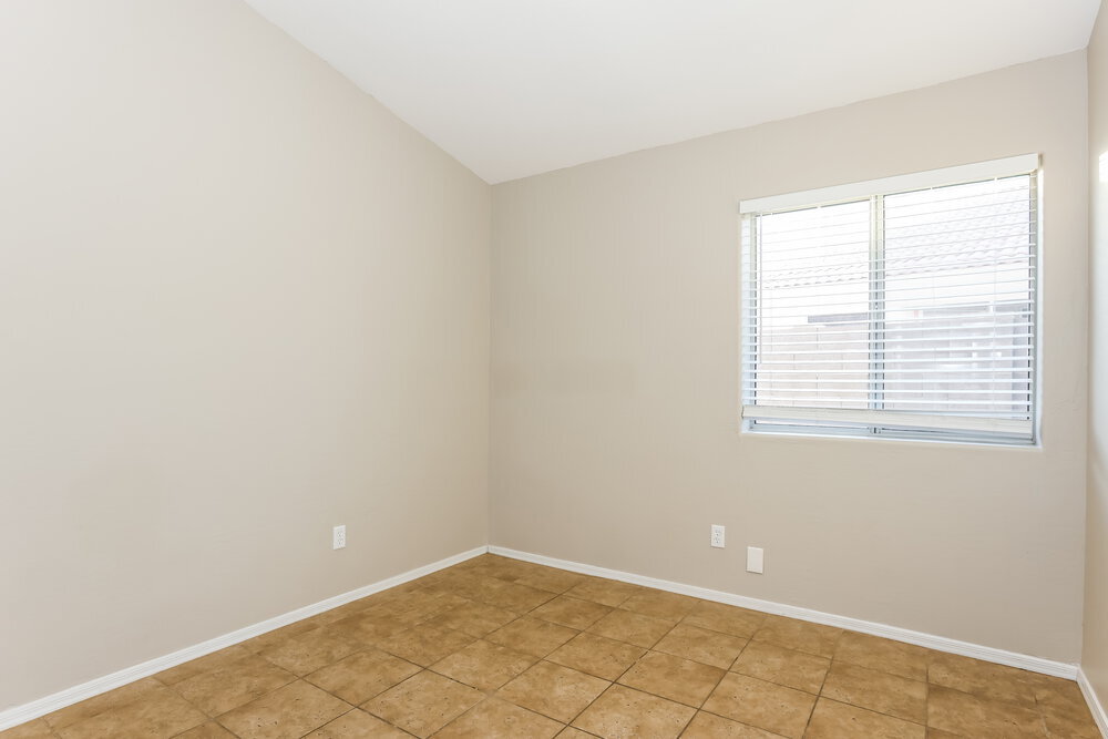 Building Photo - 1921 E Buffalo St